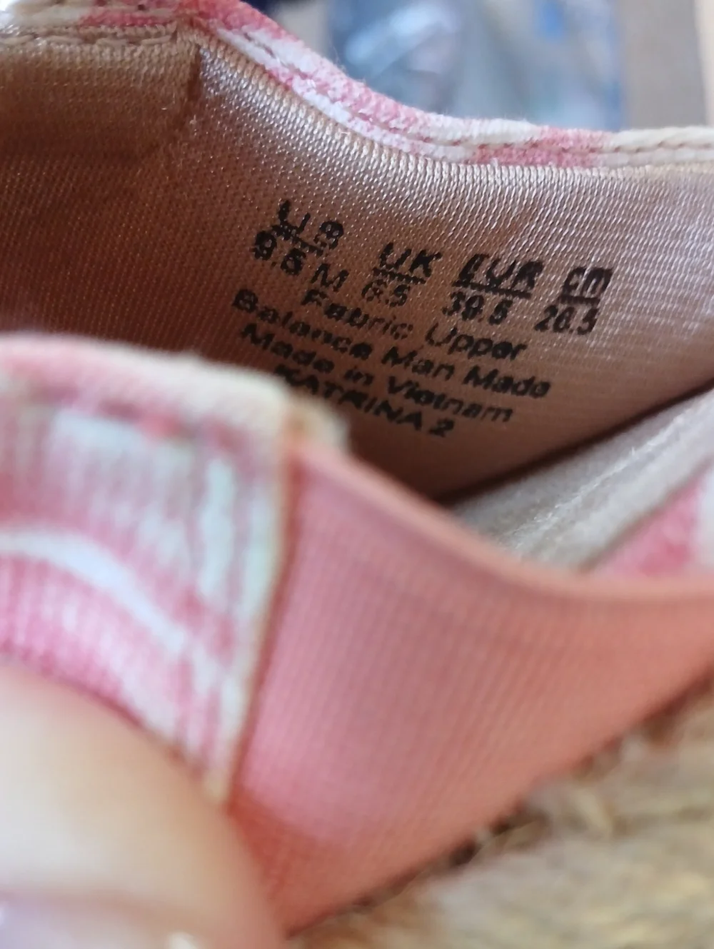 Life Stride Velocity Katrina Pink, White Espadrille Wedge Sandals Size 9.5